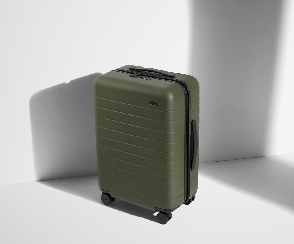 Away Explorer Essentials Bundle Suitcase