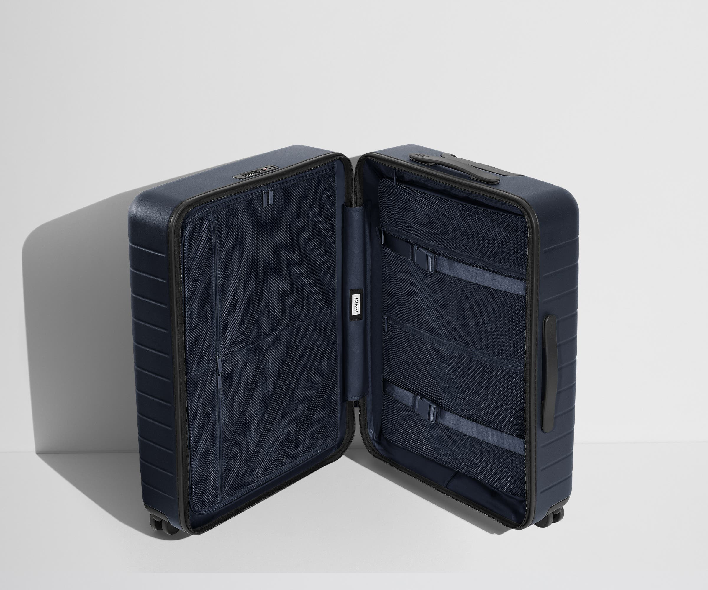 Away The Medium Suitcase - Coast Blue