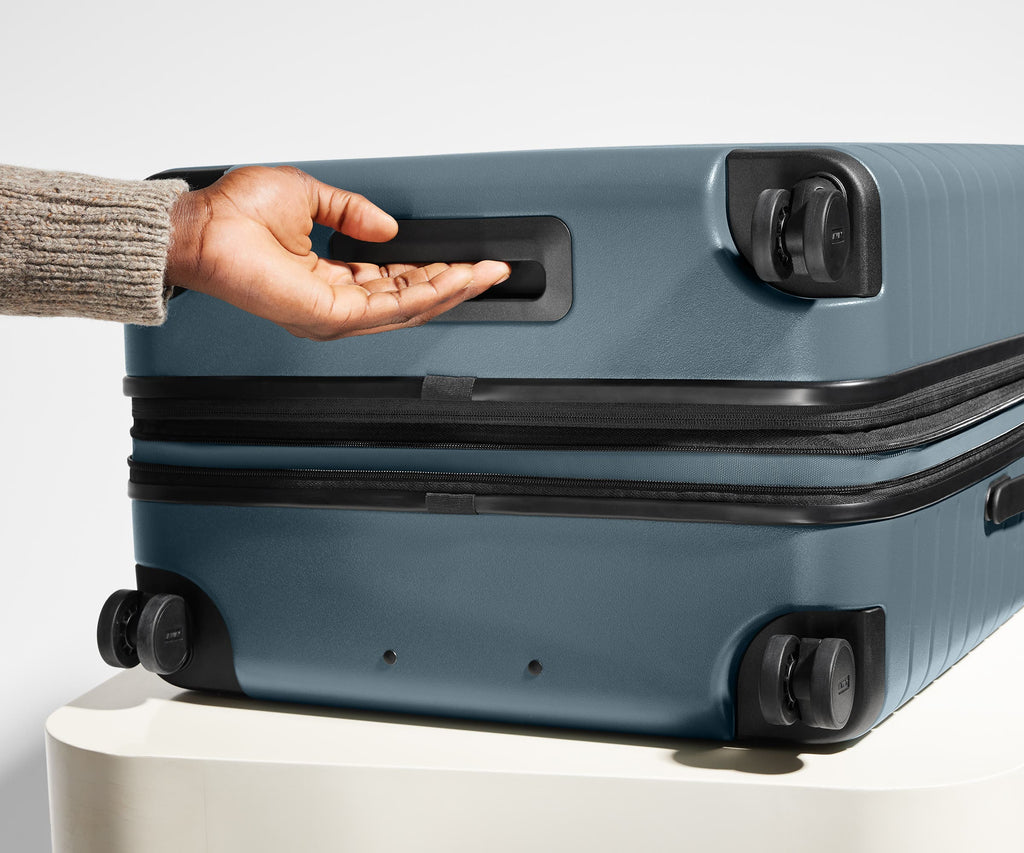 Away The Large Flex Suitcase - Coast Blue