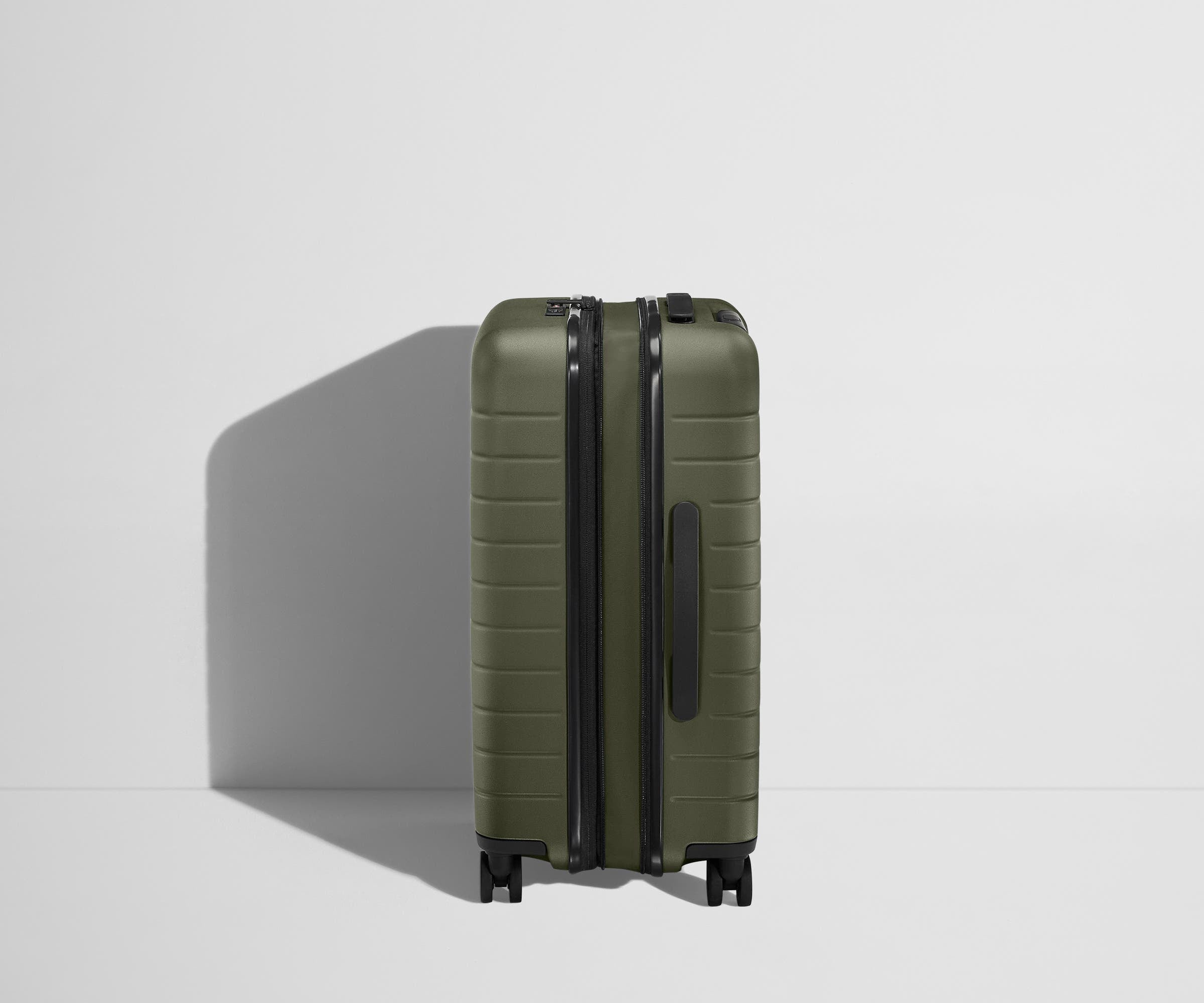 Away Extra Space Bundle Suitcase