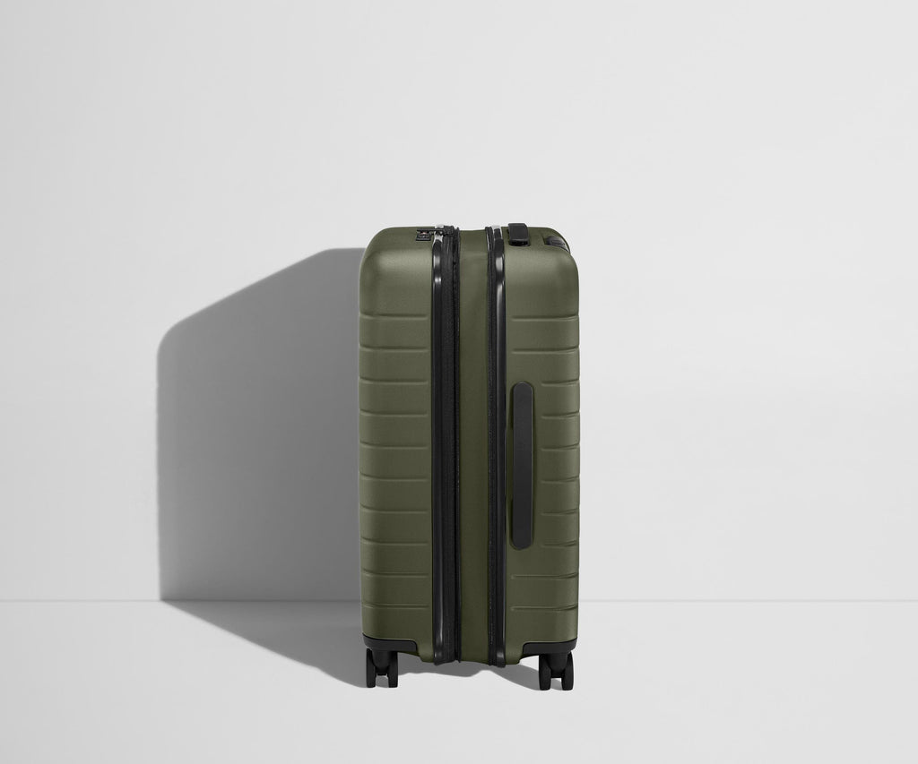 Away The Bigger Carry-On Flex Suitcase - Olive Green