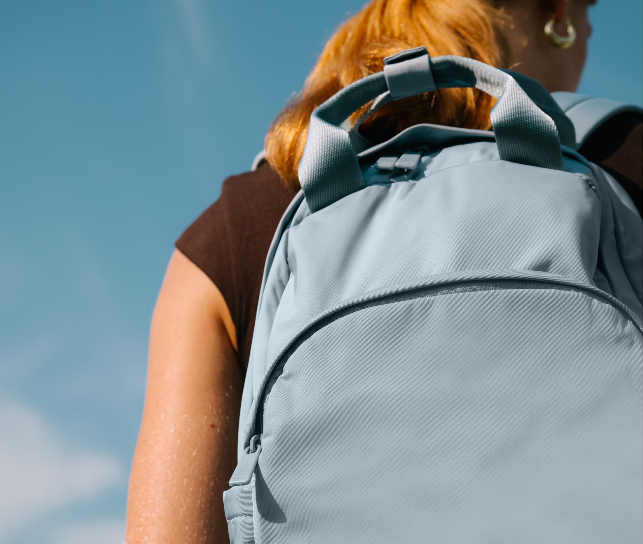 Away Featherlight Backpack in Clay Pink