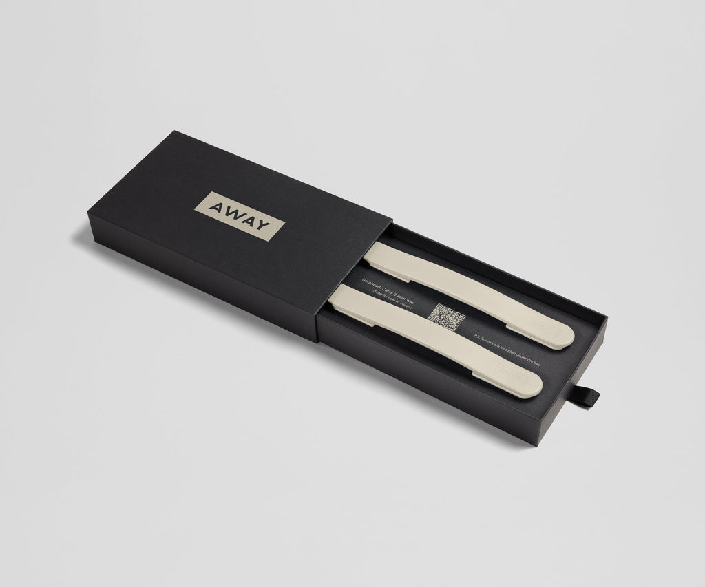 Away Custom Handle Set Suitcase - Salt White