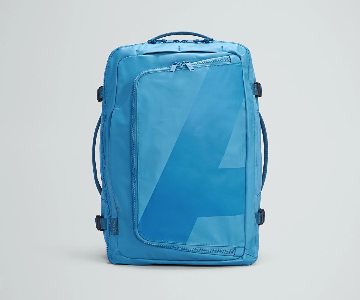 Away Active Convertible Backpack 45L in Vivid Blue