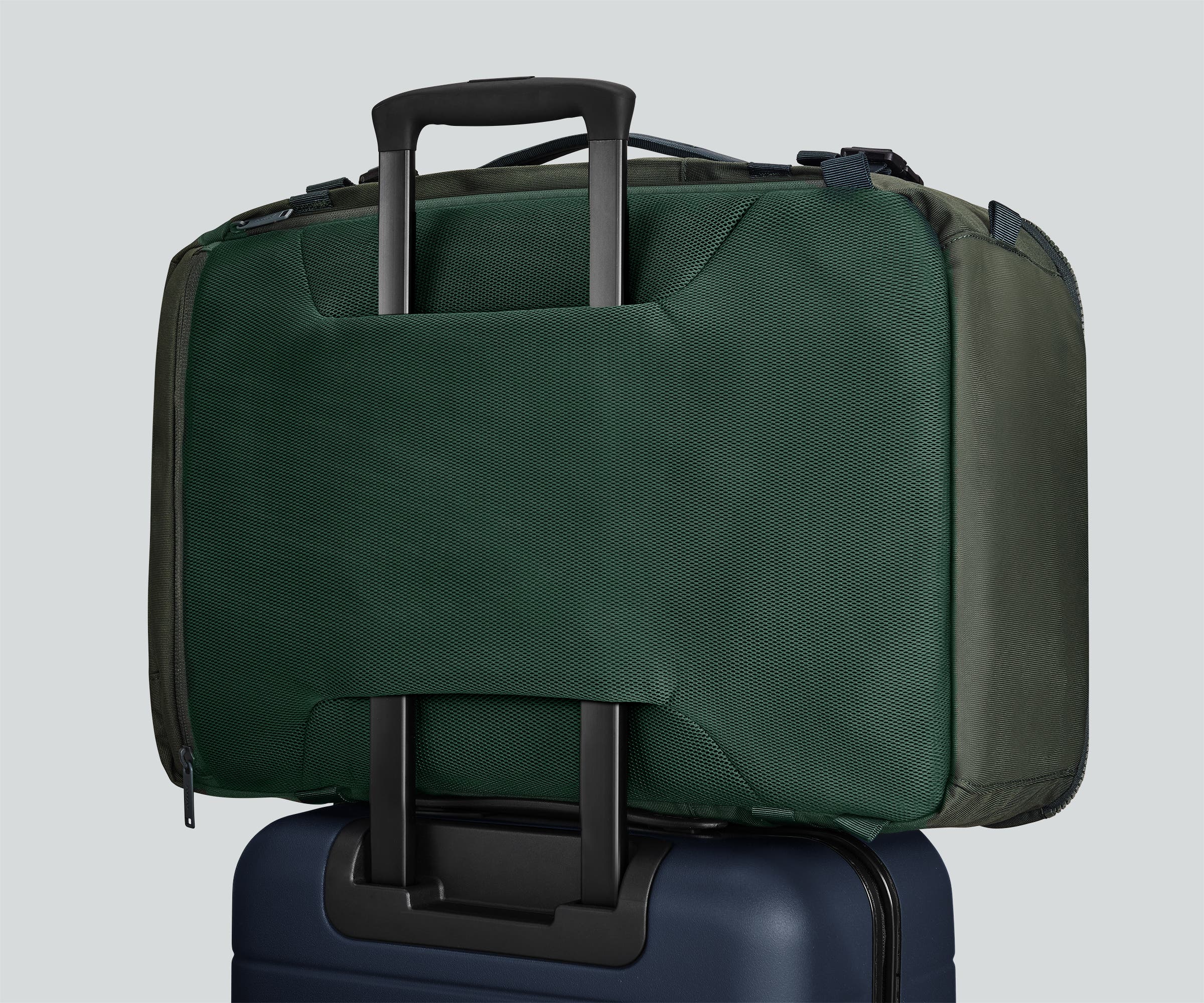 Away Active Convertible Backpack 45L in Forest Green