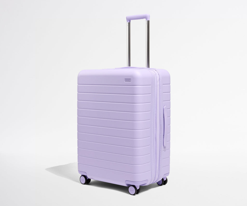 Away The Medium Flex Suitcase - Lavender Haze Purple