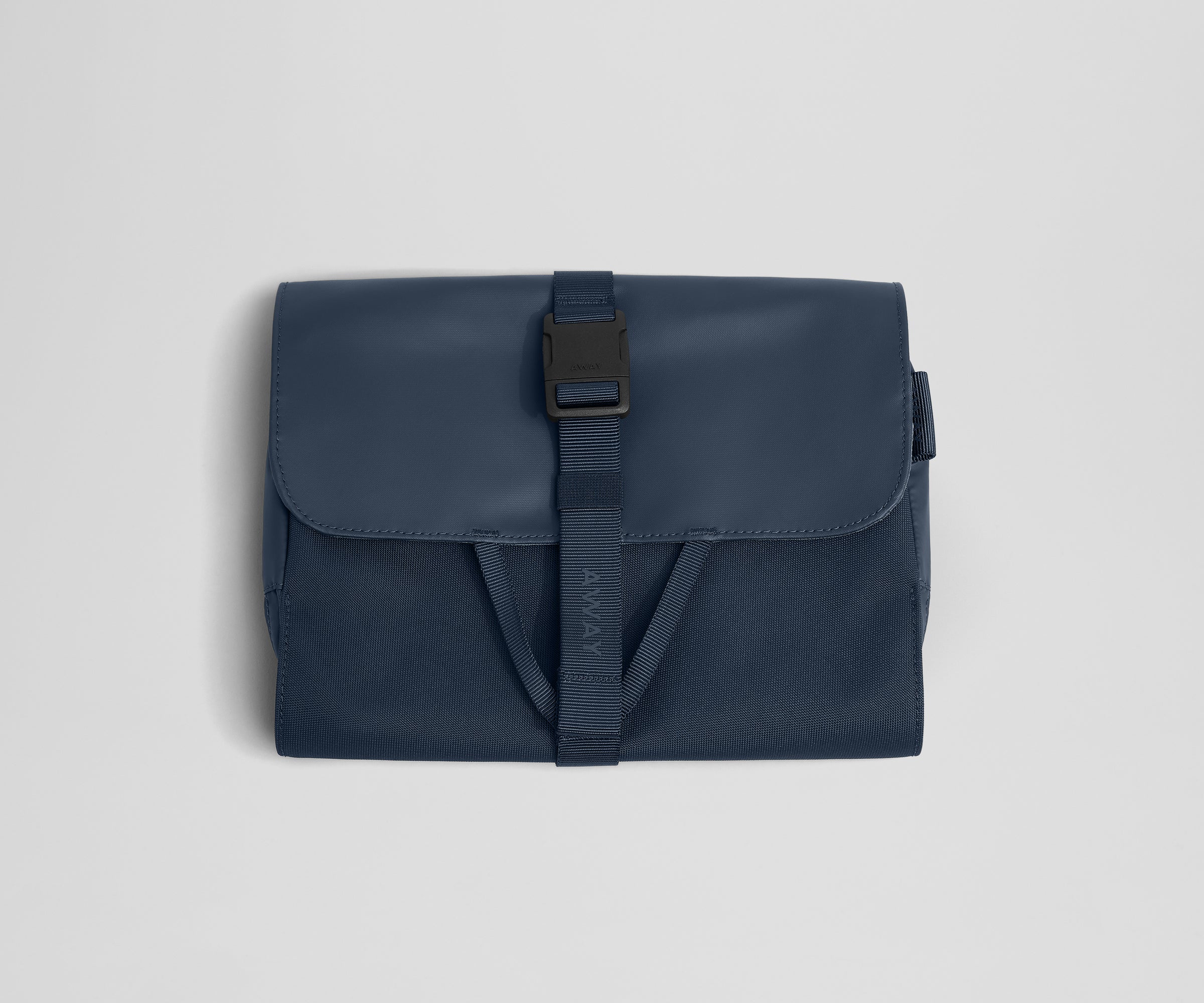 Away Active Hanging Toiletry Bag