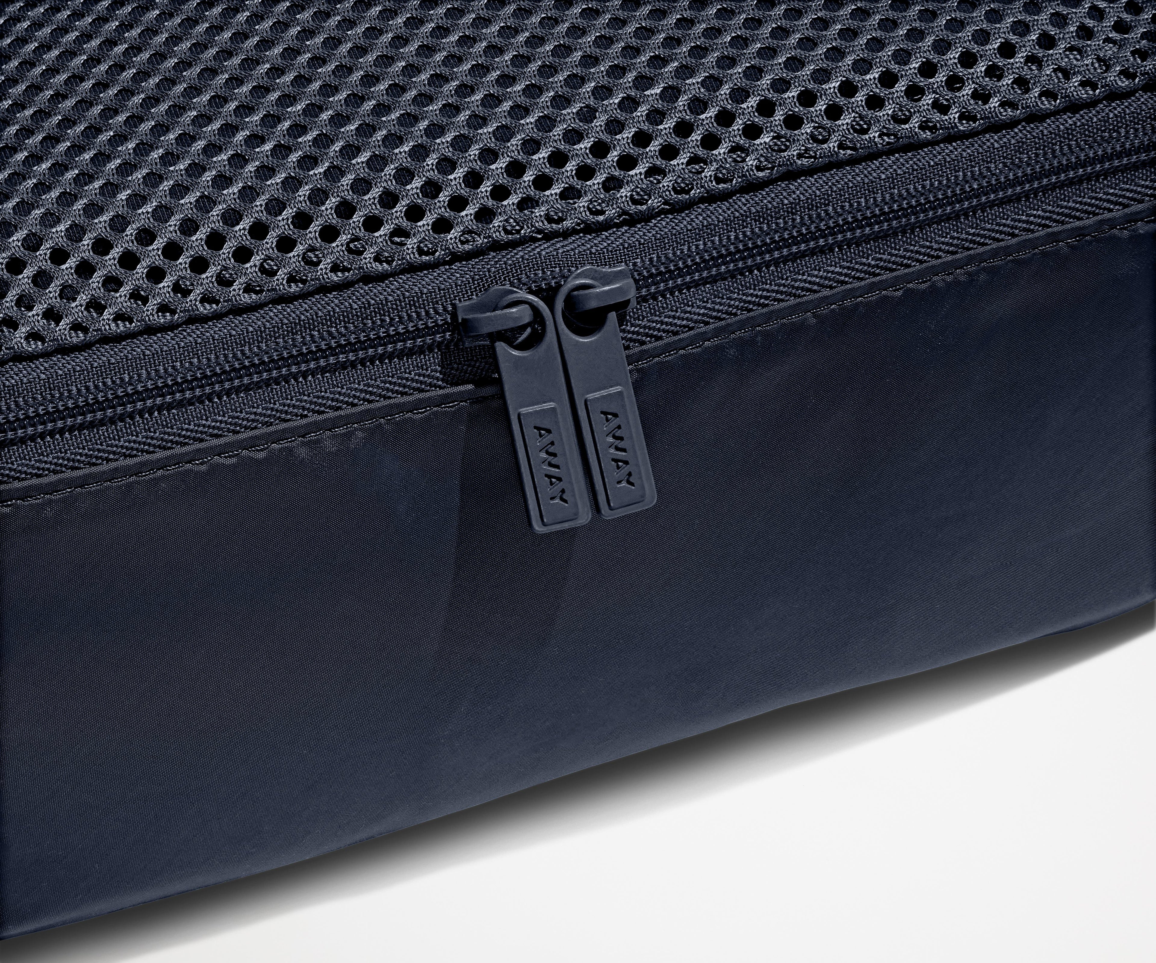 Away Insider Packing Cubes (Set of 4) in Navy Blue