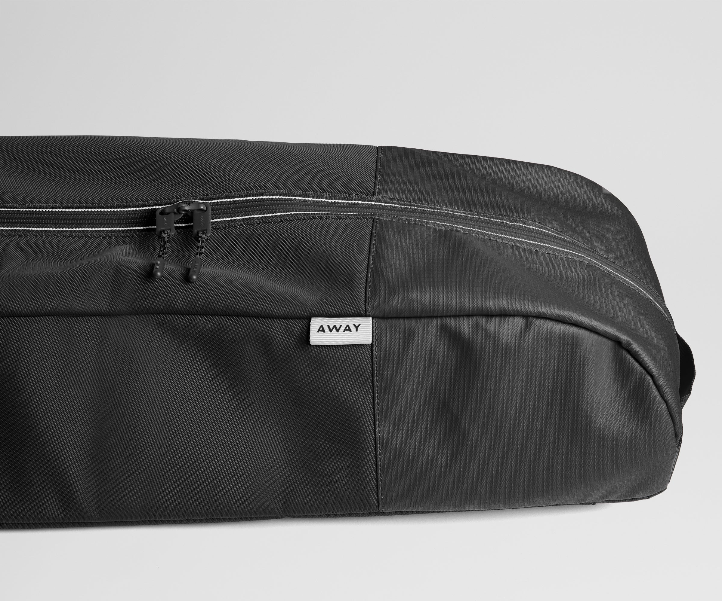 Away Roll-Top Ski Bag Suitcase - Jet Black