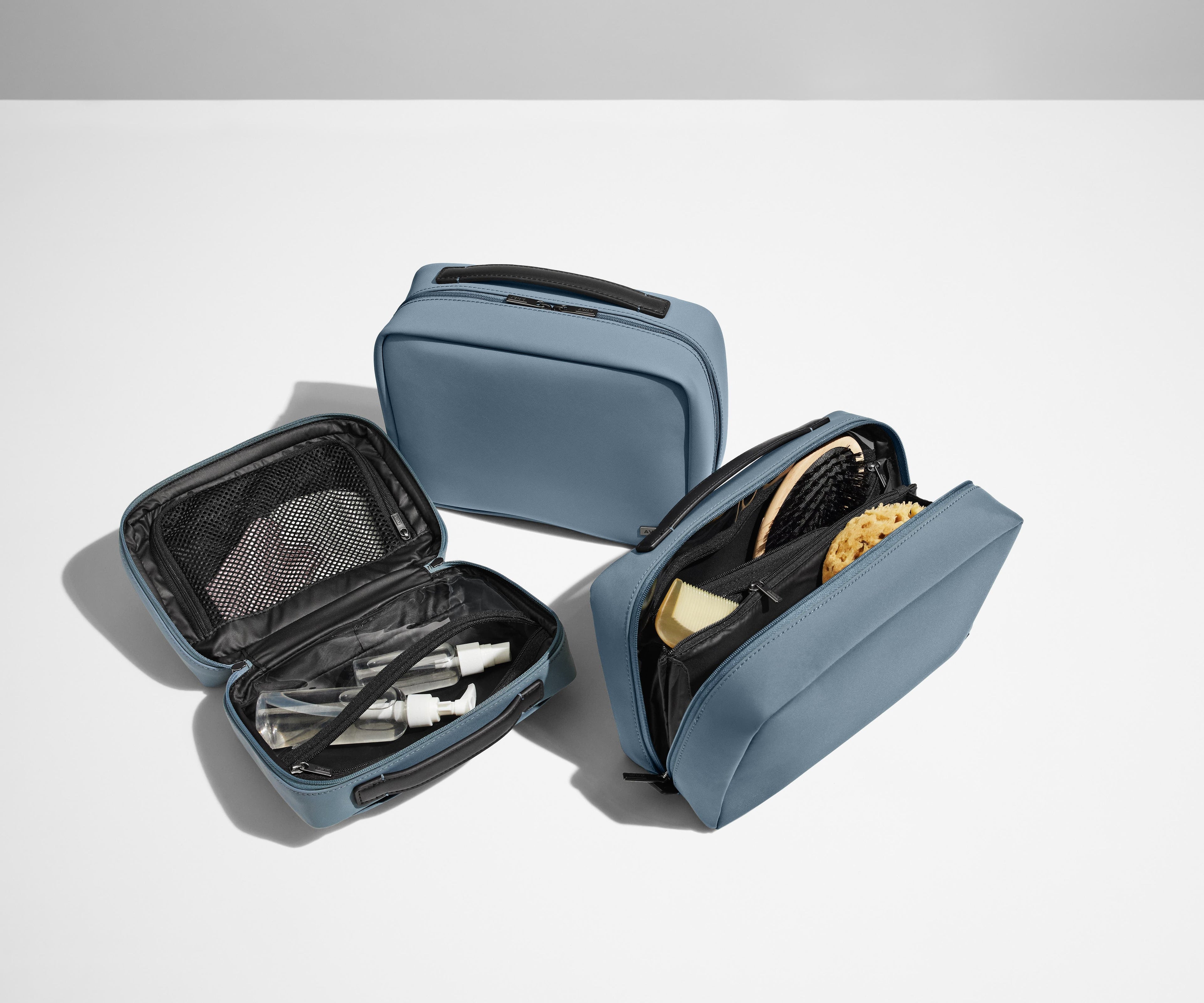 Away The Small Toiletry Bag in Navy Blue