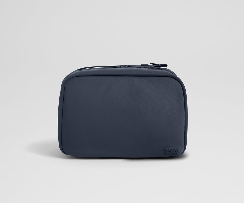 Away Hanging Toiletry Bag