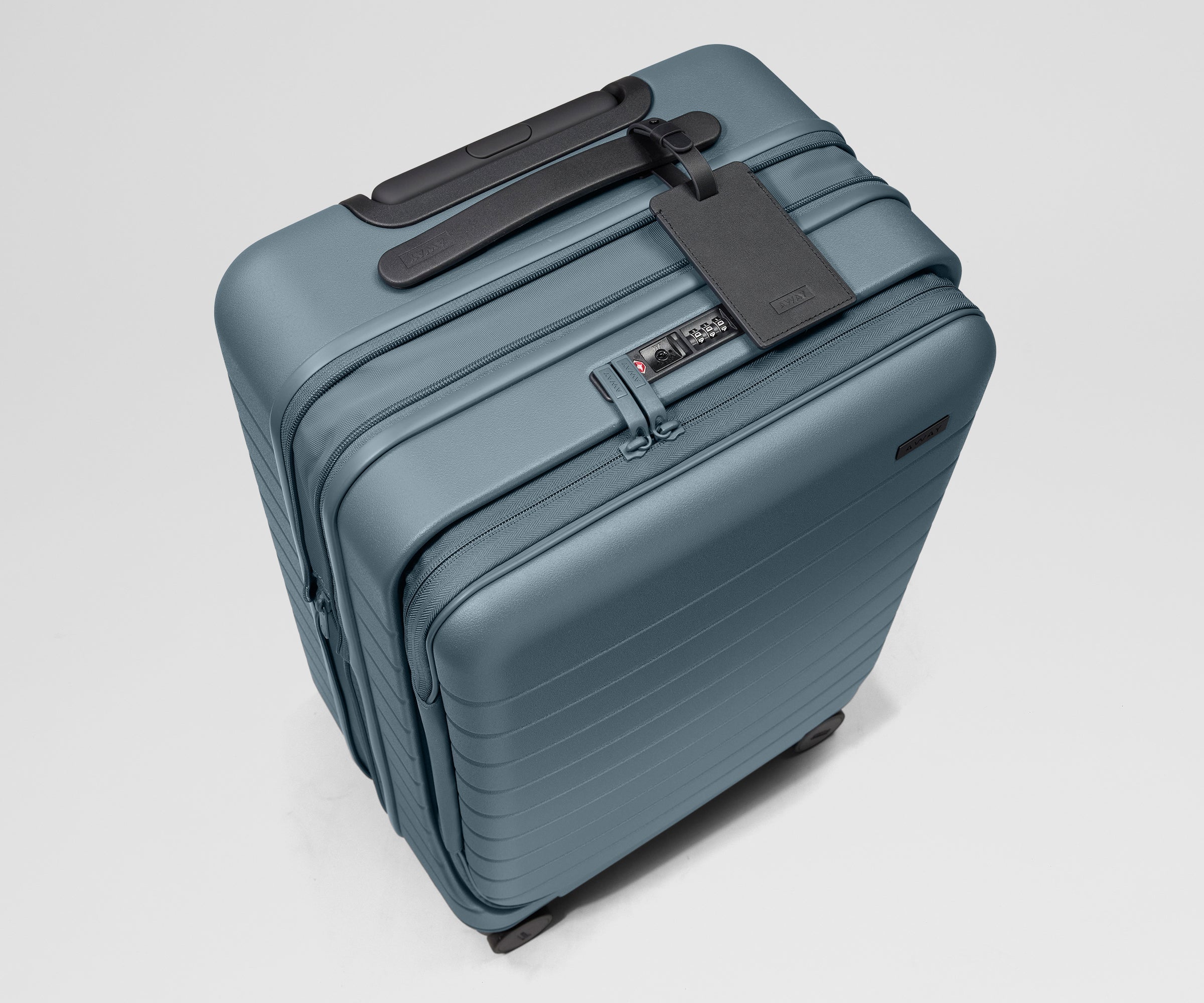 Away Smooth Departure Bundle Suitcase