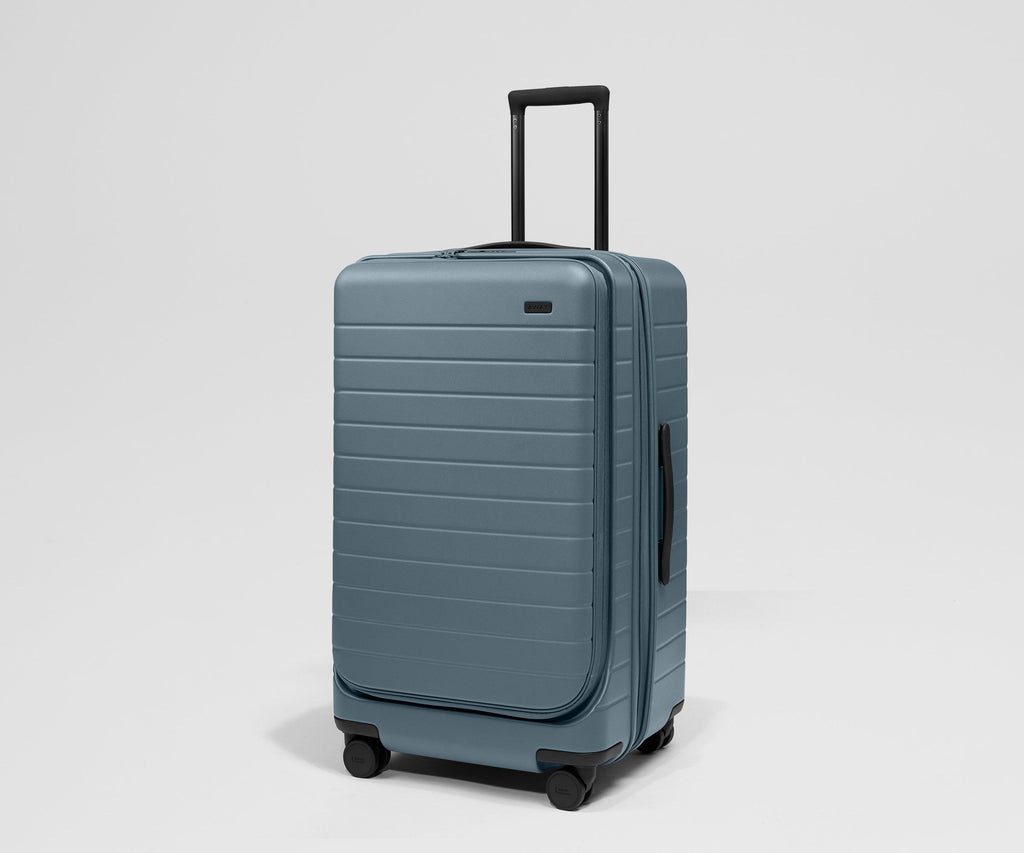 Away Topside Medium Trunk Suitcase - Coast Blue