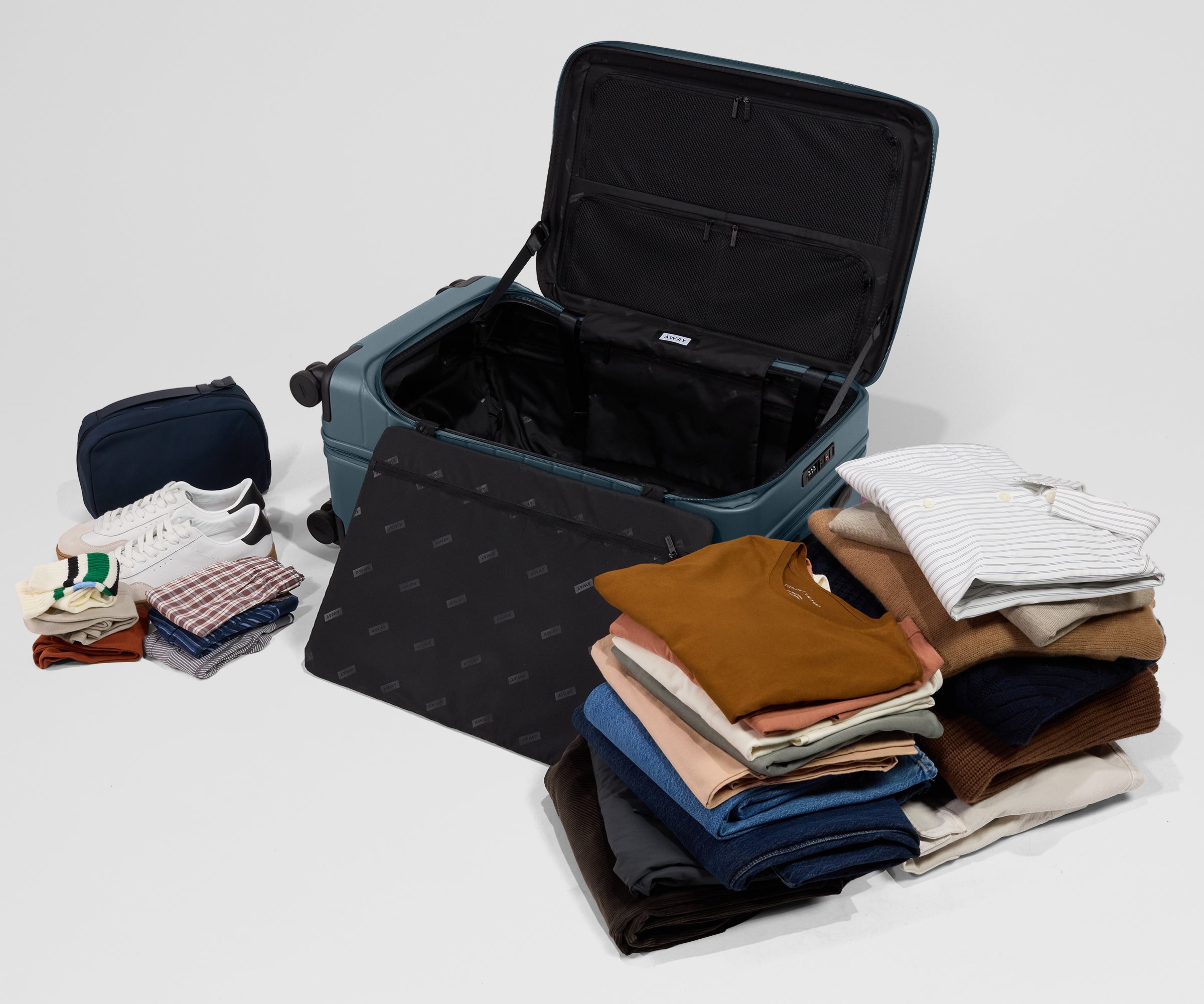 Away Topside Medium Trunk Suitcase - Coast Blue