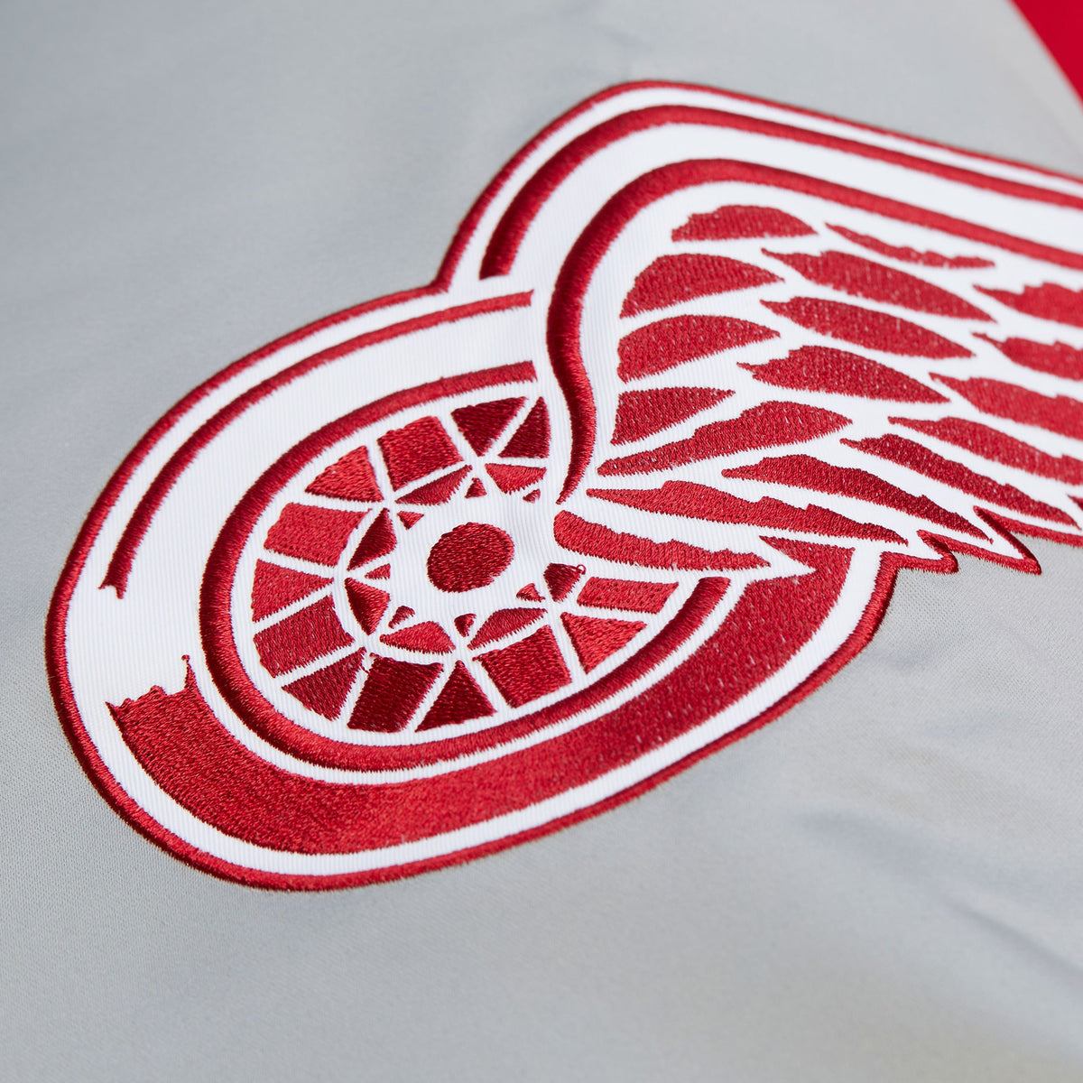 Detroit Red Wings Mitchell & Ness Throw It Back Heavyweight Satin Jacket Current - Scarlet - Mens