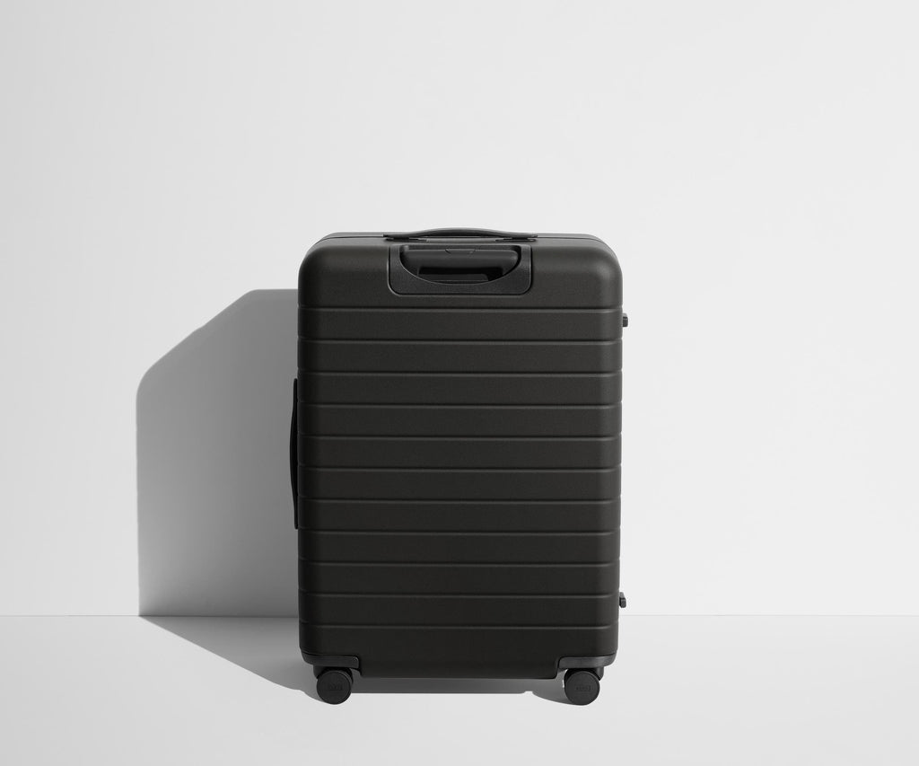 Away The Medium Suitcase - Jet Black