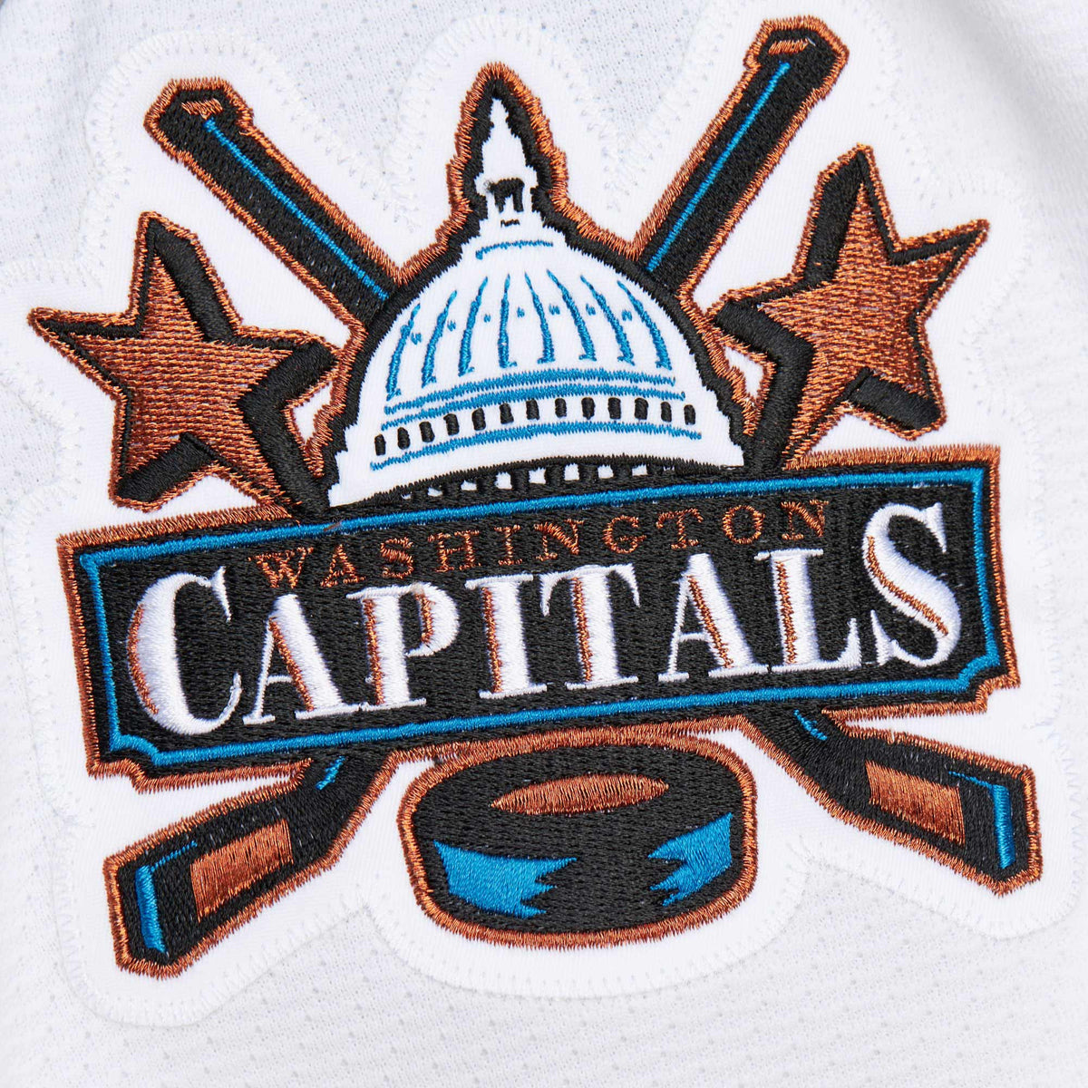 Men's Mitchell & Ness Alexander Ovechkin White Washington Capitals 2005/06 Power Play Jersey